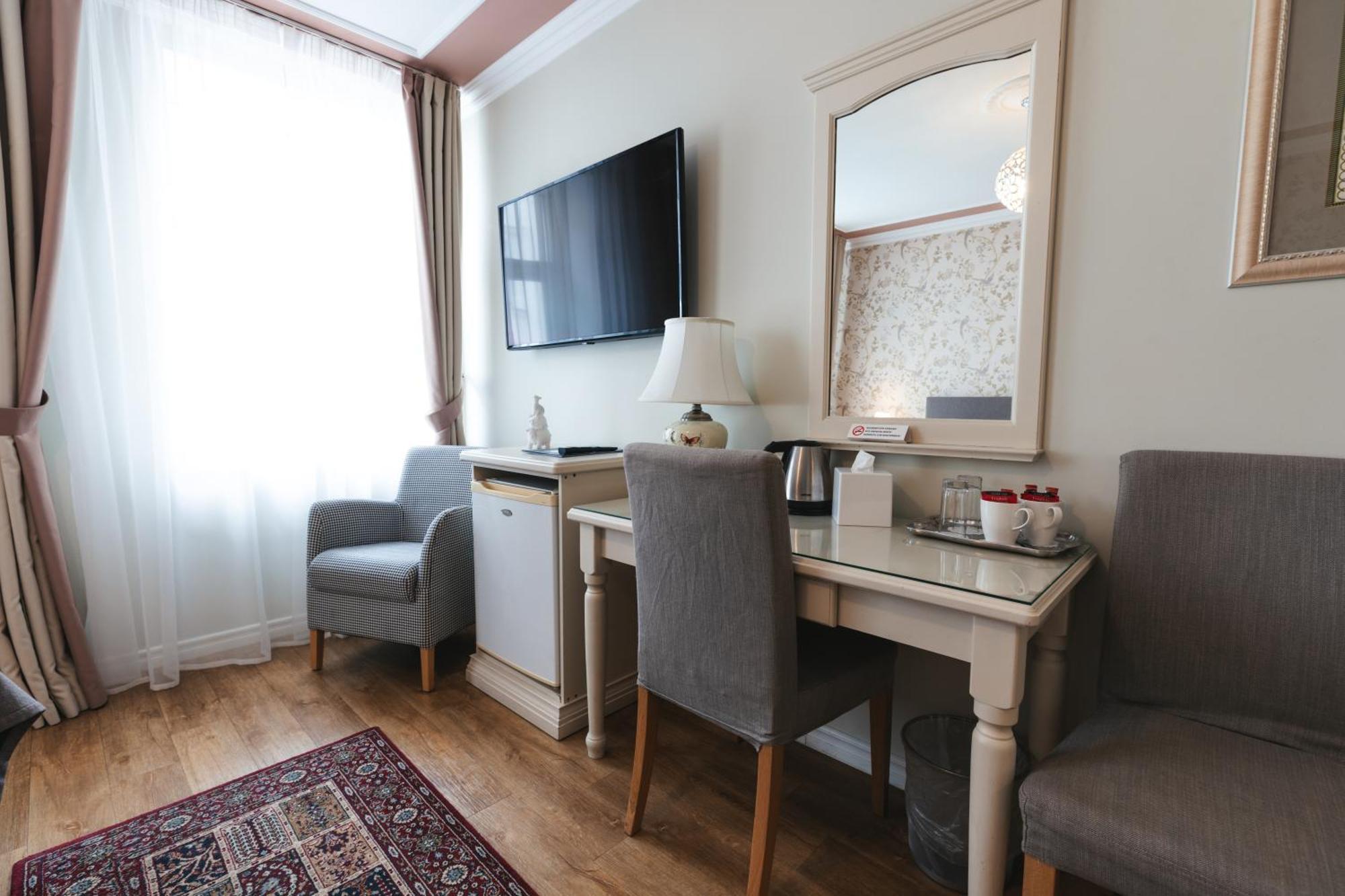 Forums Boutique Hotel Riga Buitenkant foto